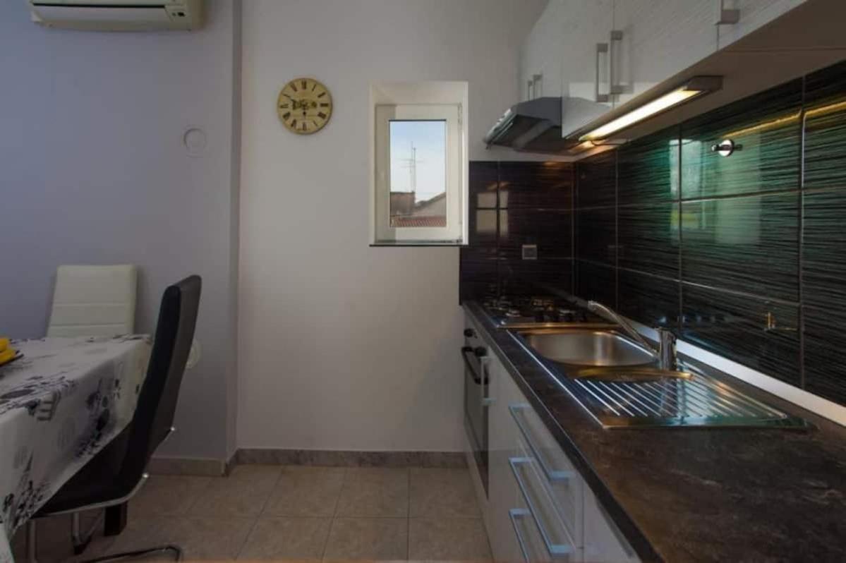 Historic Luxury Old Town Apartamento Zadar Exterior foto